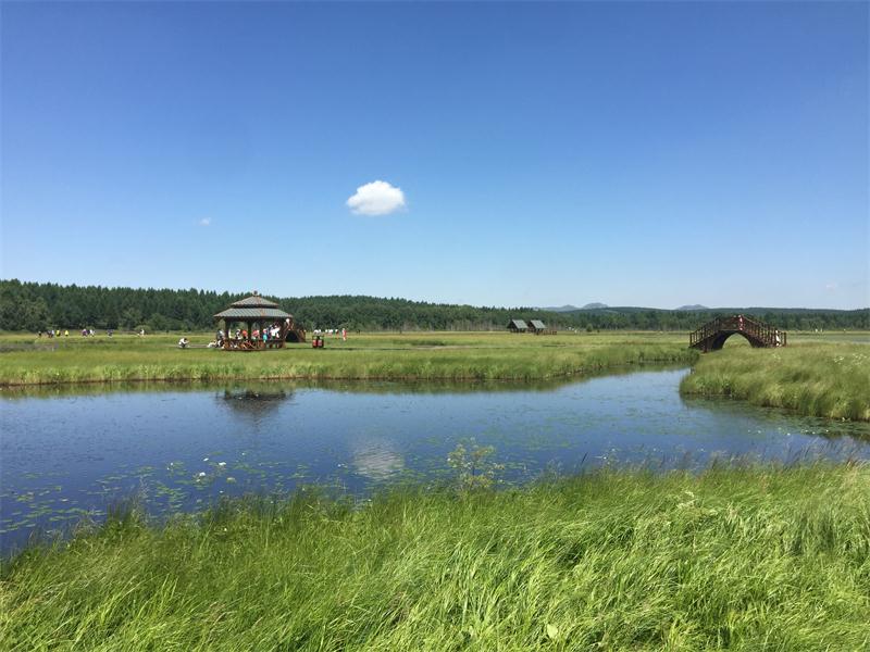 塞罕壩明珠七星湖 詩(shī)情畫意似仙境(圖3)