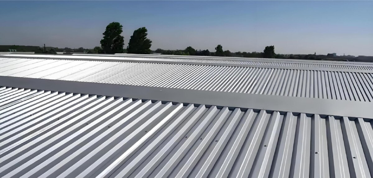 鋼結(jié)構(gòu)車間褪色、銹蝕、滲漏等修繕三種方法！(圖10)